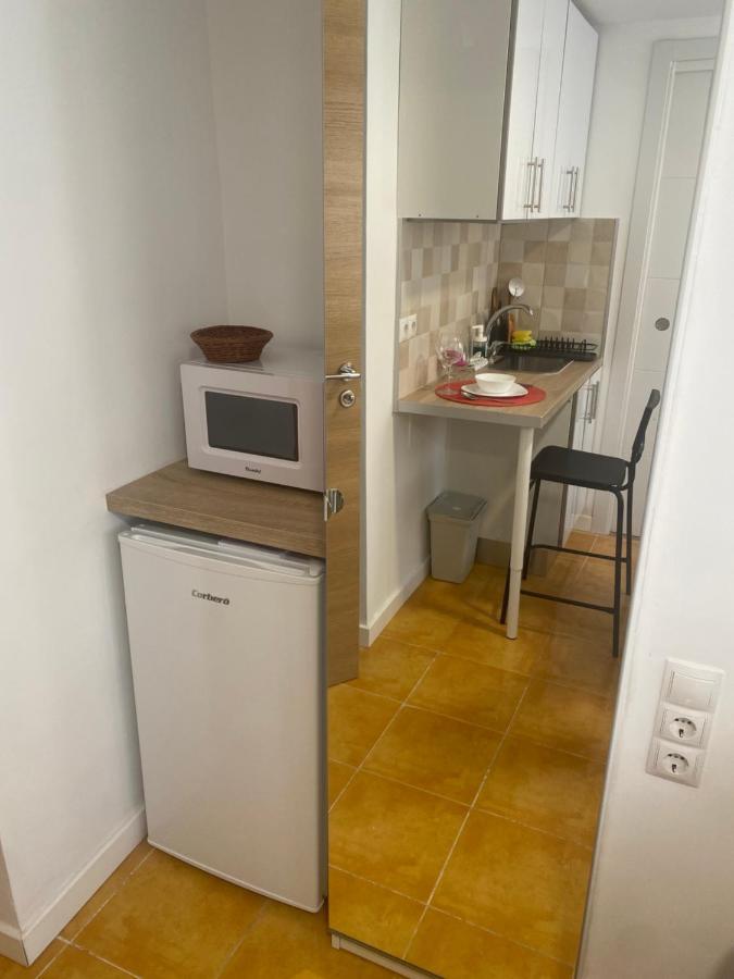 Habitaciones Con Bano Y Cocina Privada Valencia Exterior photo